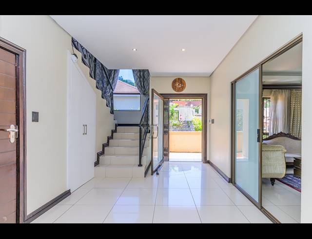3 BEDROOM TOWNHOUSE FOR SALE IN WESTVILLE